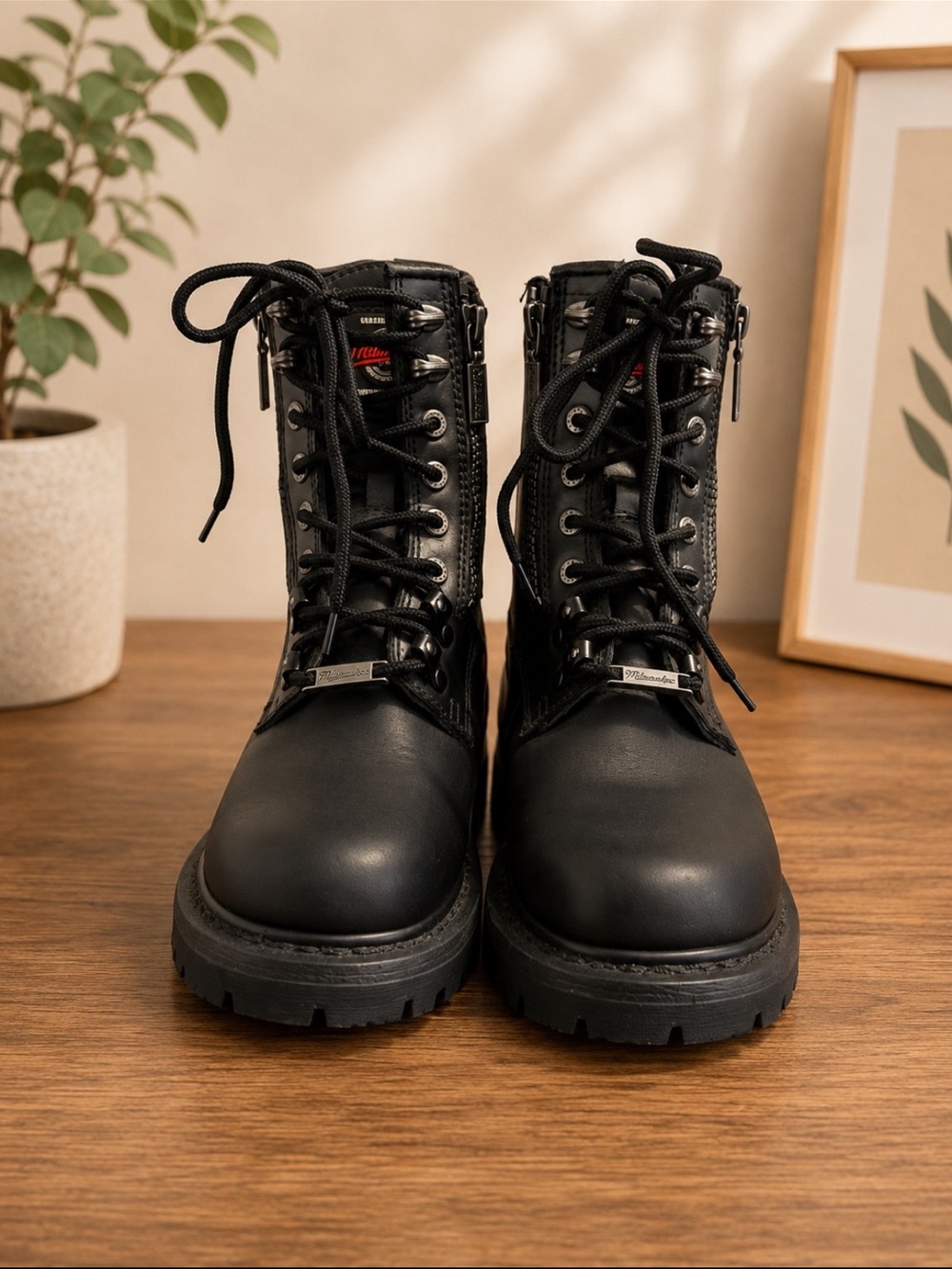 Women's Black Combat Boots with Lace-Up and Side Zipper